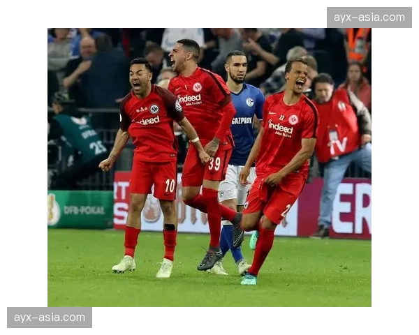 算法前瞻：基于神经网络的赛季模拟显示，德甲欧冠席位争夺充满变数